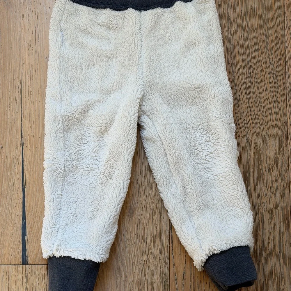 GAP Kids Charcoal Gray Sweat Joggers Sherpa Lined - Picture 3 of 5
